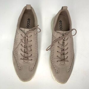 Ecco perforated sneakers flats shoes sz 40 womens or 9 - 9.5 usa womens